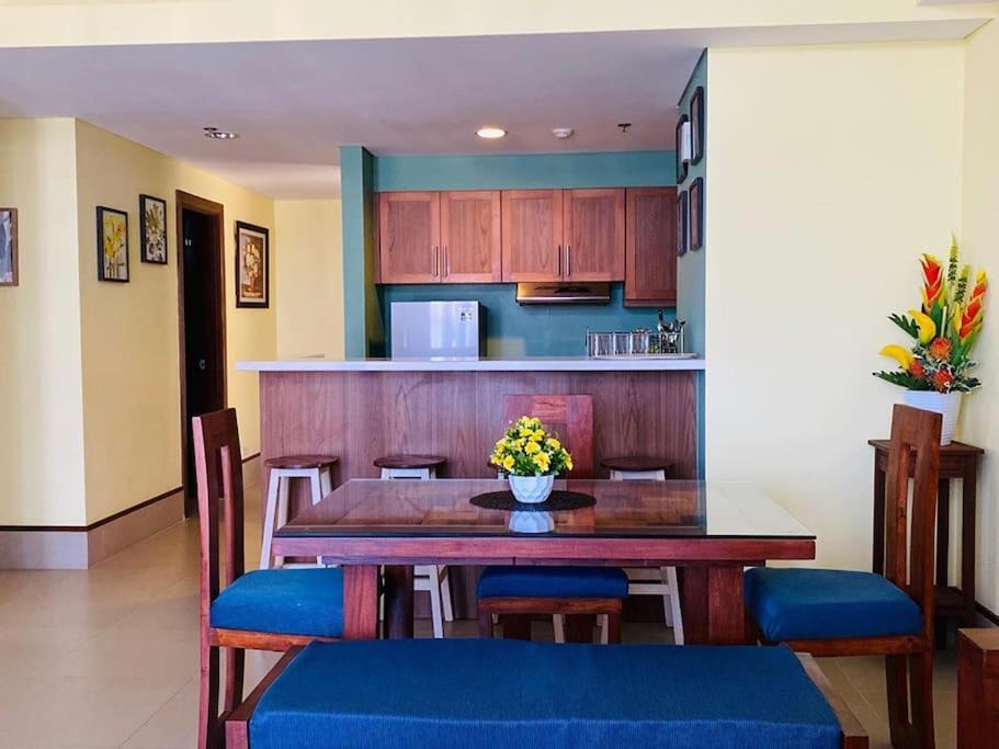 Apartamento Anvaya Cove Penthouse Unit 10-2 Br. Morong  Exterior foto